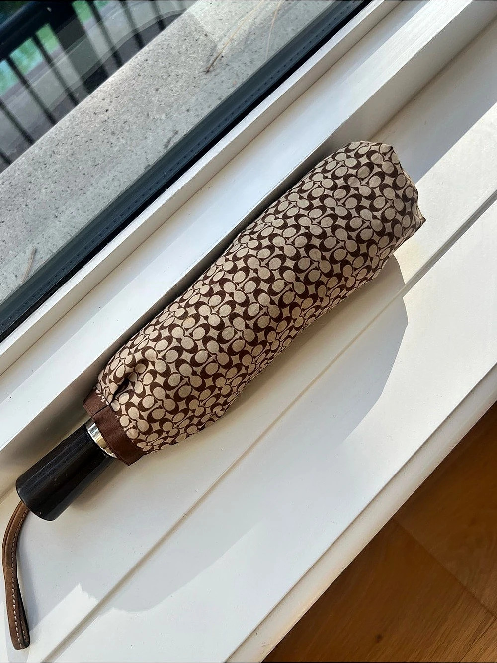 Coach Signature Umbrella Brown
